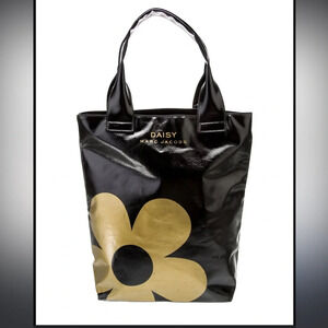 Marc Jacob Daisy Black Patent Reusable Shoulder Tote